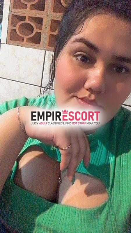 sua namoradinha carinhosa gulosa e boa companhia. meu ou seu local. vem beberê. hehe