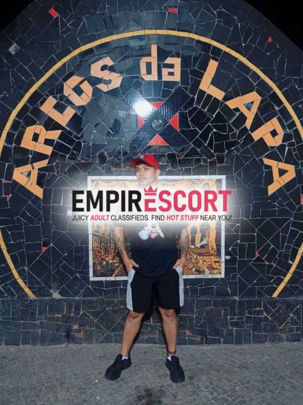 tá entediado vem fazer uma massagem comigo para relaxar. 
massagens 24 horas com local