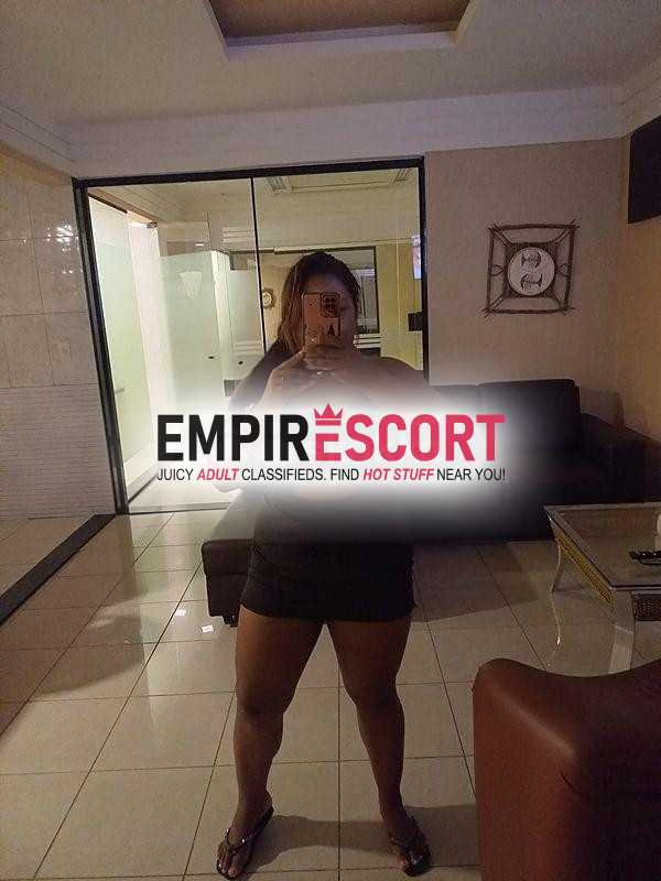 80rapidinha gostosa e sem frescura gaganta profunda leitei na boca e cara