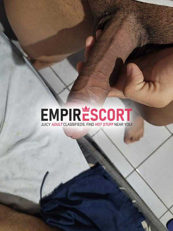 com local em frente do mangueirao