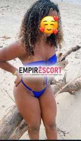morena gostosa com local