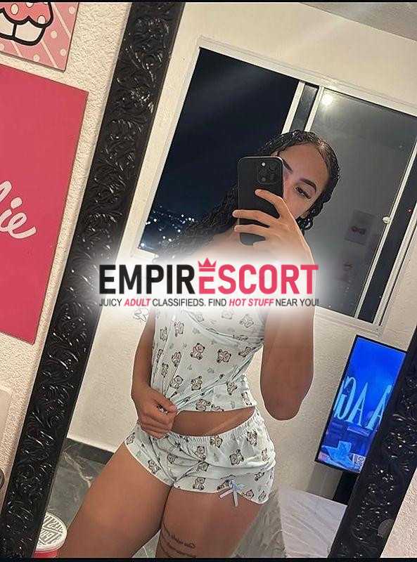 morena cacheada novinha nova na cidade😈