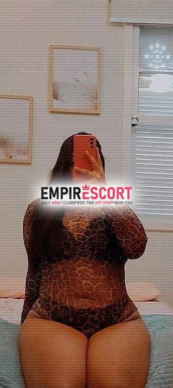 bbw toda diferenciada
faÇo beijo grego 
massagem inversÃo de papel 
e muito mais