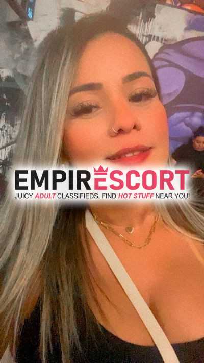 carol dias uma verdadeira bonequinha muito prazerosa.