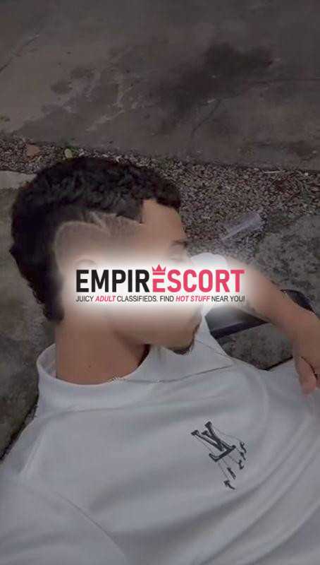 mlkpica pesada 🍆💦🤤😈
macho👿 atrás do shopping cerrado 📍