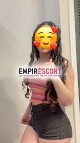 cacheada gostosa sem frescura adoro levar leitada na cara e gozo com todos os meus clientes 😍