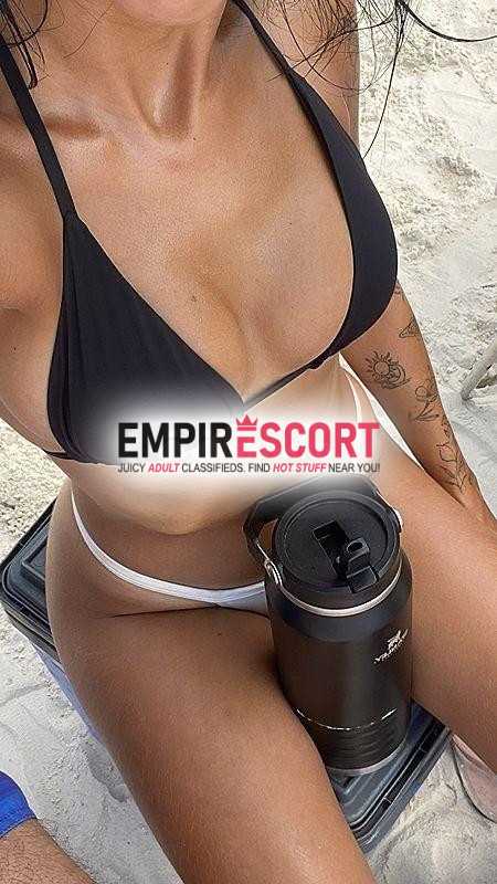 pepeka de mel morena tatuada toda tesuda 