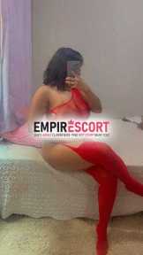 uma morena e uma ruiva uma com anal e outra vaginal bem gostoso 😈