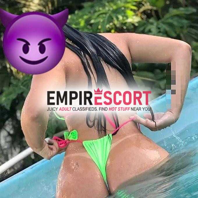 branquinha tesuda 👅