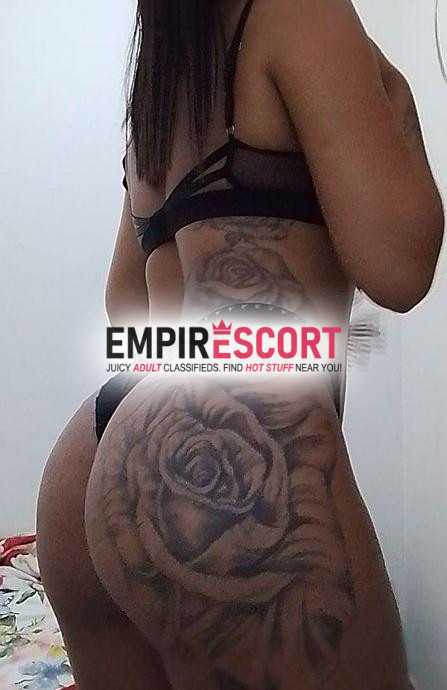 Índia disponível em imbetiba você vai jorrar muito leite nessa safada 🔥
