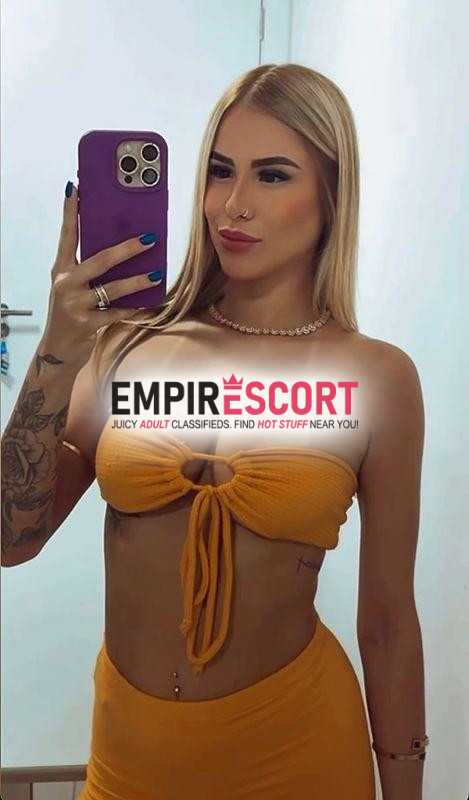 loirinha magrinha nova na cidade 
