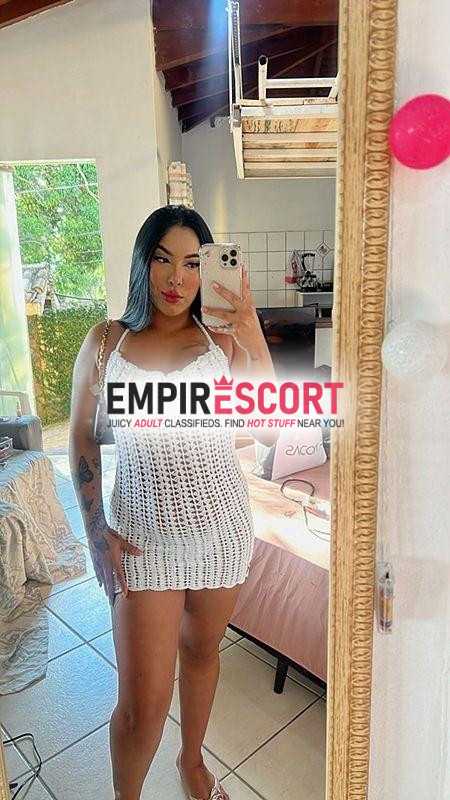 morena tatuada toda sensual novidade na cidade 