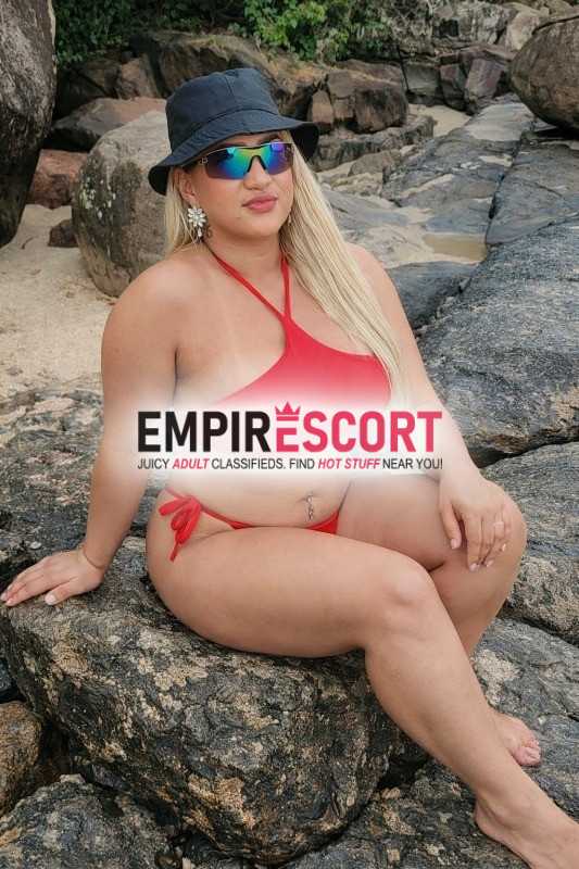 gostosa rabuda com local