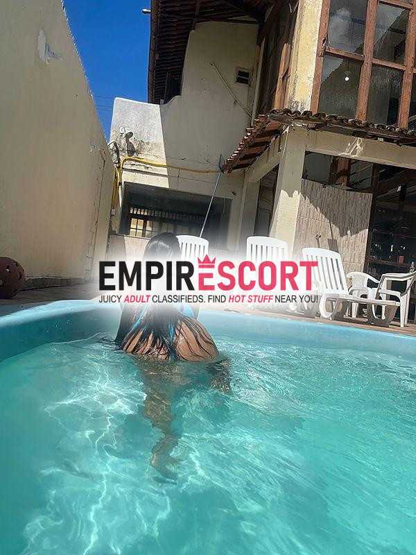 amandinha disponível 24hr com local no centro atendimento liberal  faço saída