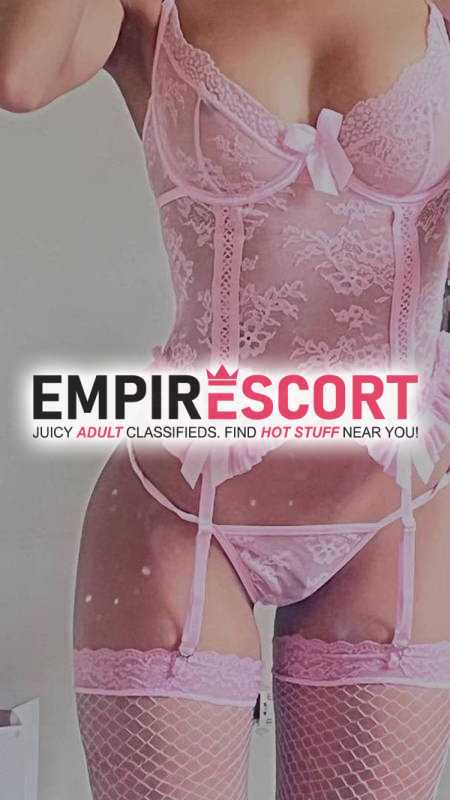 jovem intensa irresistível.