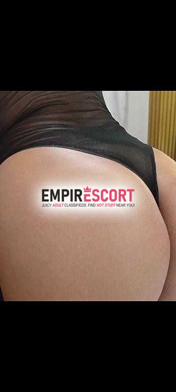 olá meus amores me chamo renata e sou uma loirinha bem safada e que gosta de gozar 😋