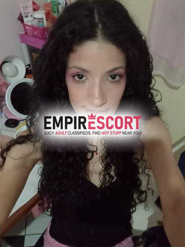 magrinha bem novinha delicada e muito safada