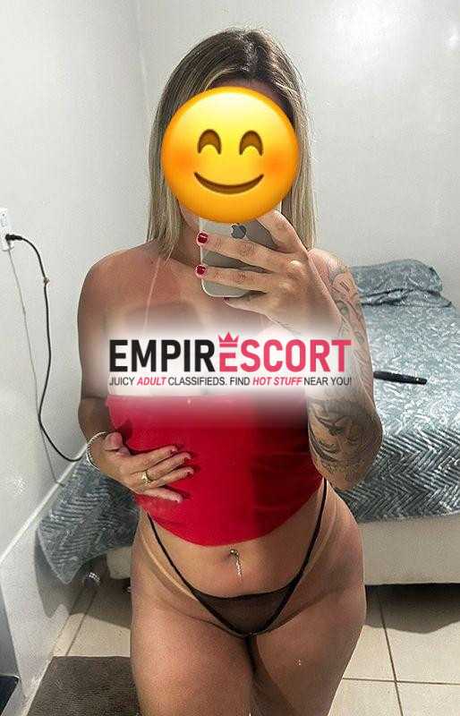 loira siliconada de passagem na cidade 🩷