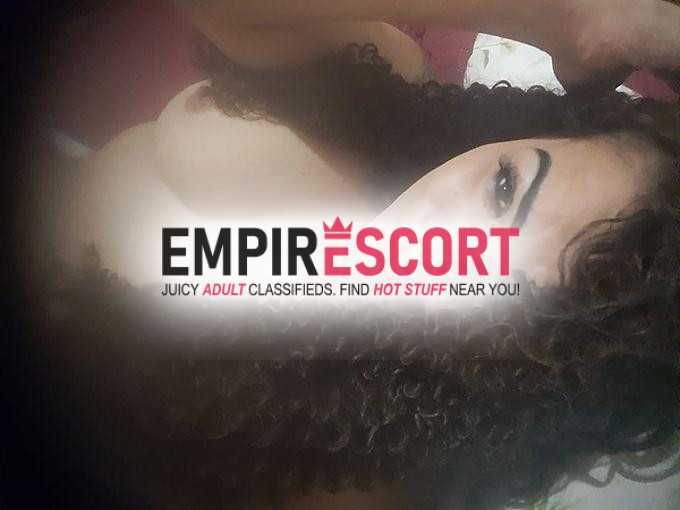 larissa 24 hora😈😈 realize suas fantasias e desejos comigo 💥rapidinha caprichada no anal gostosinho boquete 💦 faço garganta profunda  pode gozar