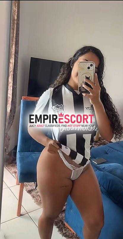 bucetinha quente querendo leitinho 😝com local