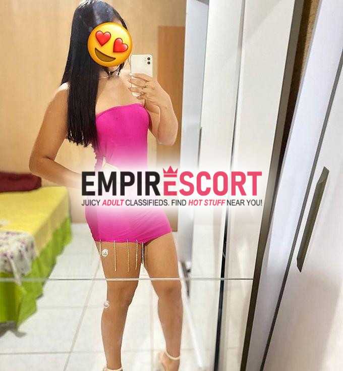 ninfetinha discreta disponível