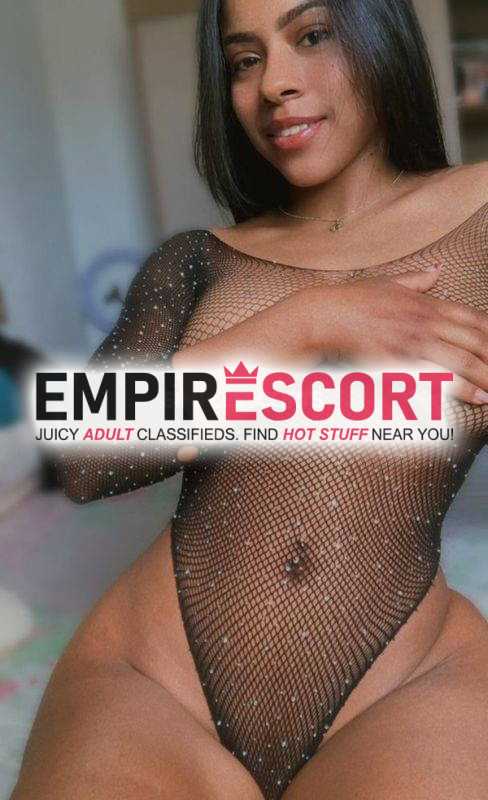 olá amores estou de volta na cidade por uma temporada vem se deliciar comigo estou disponível ✅
