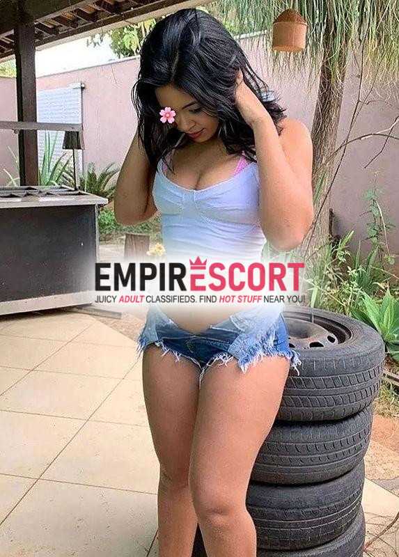 olá meu anjo sou uma linda morena iniciante bem amadora que adora ser chupada dos pés cabeça. sou fácil de gozar.🔥♥️♥️
