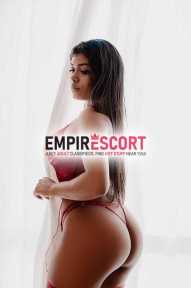 Índia linda bumbum arrebitado toda gostosa e safadinha recém 18 aninhos rs