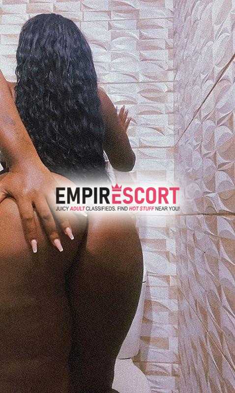 uma preta gostosa e maravilhosa pra vocês sexo incrível e prazeroso