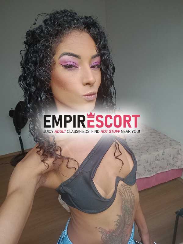 morena gostosa magrinha completa