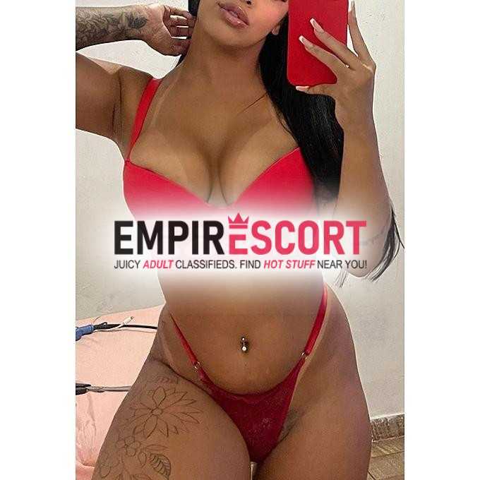 morena gostosa com local