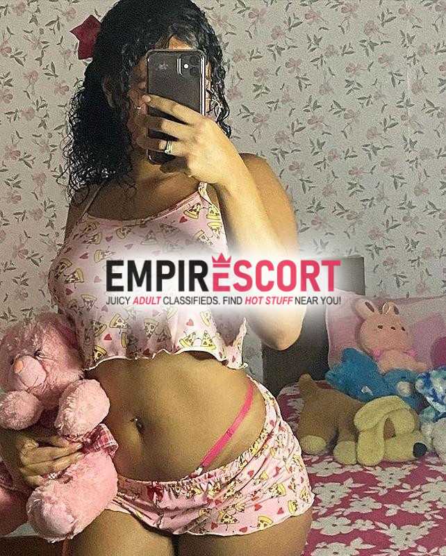 moreninha sem frescuras que adora sentir uma pica quentinha na bcta 🙈😘