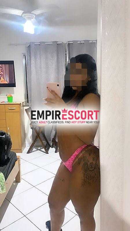 olá me chamo larissa uma morena bem gostosa e atraente…