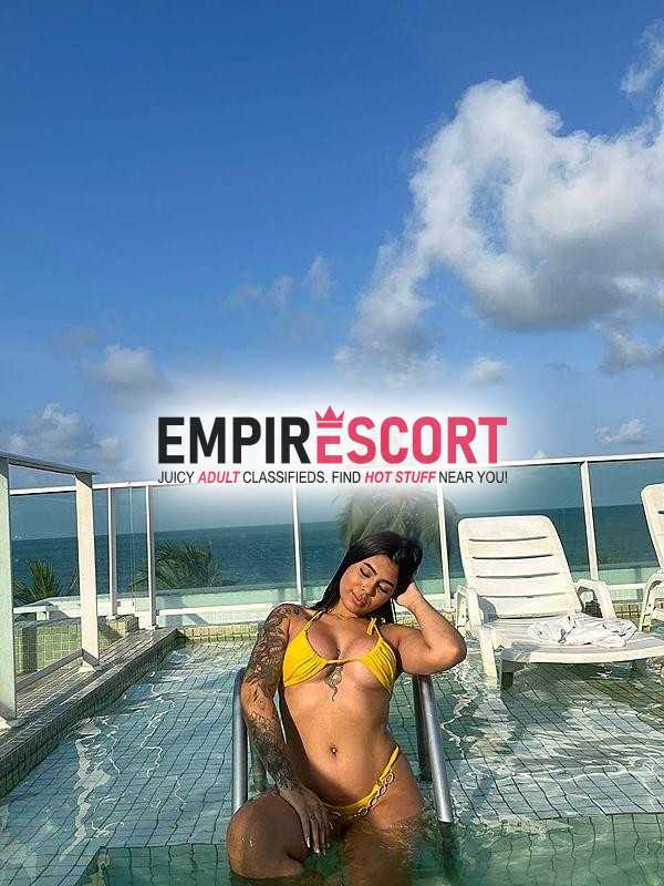 morena indiazinha com local