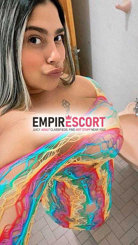 carioca loira quente🔥 novidade que adora cavalgar na piroca 😈😋