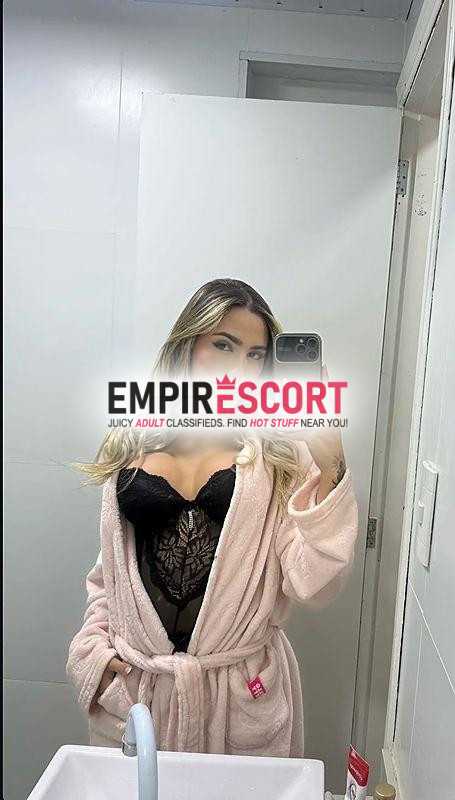 novinha safada com local