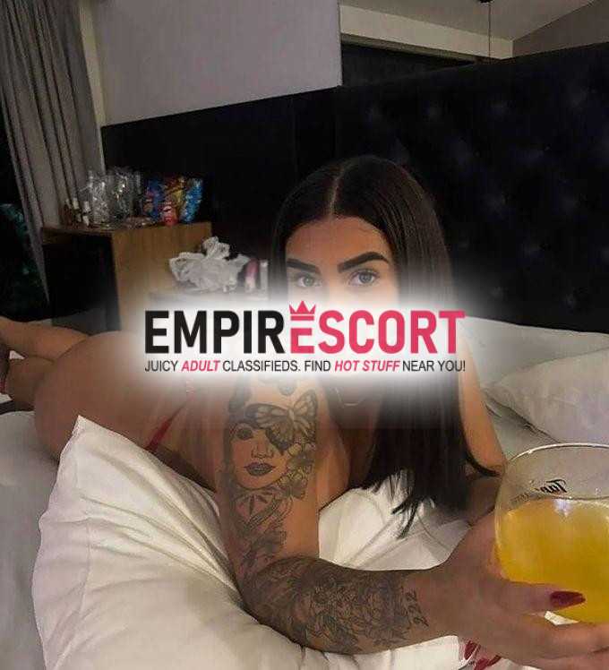 baixinha safada sem frescura e tenho amiguinha