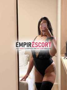 gringa gostosa disponível agora 🥵