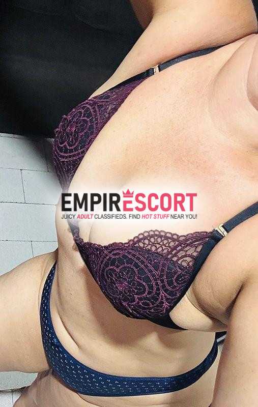 olá clientes pra vc que está procura de uma bela mulher estou aqui pronta para atende los. meia hora 130 valor com anal 250