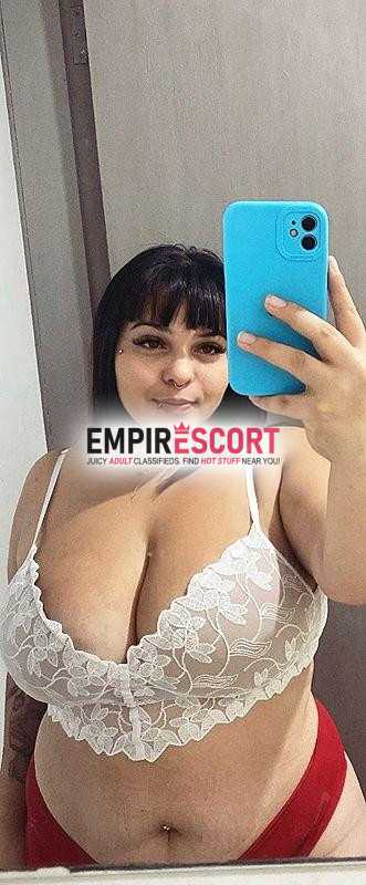 namoradinha carinhosa