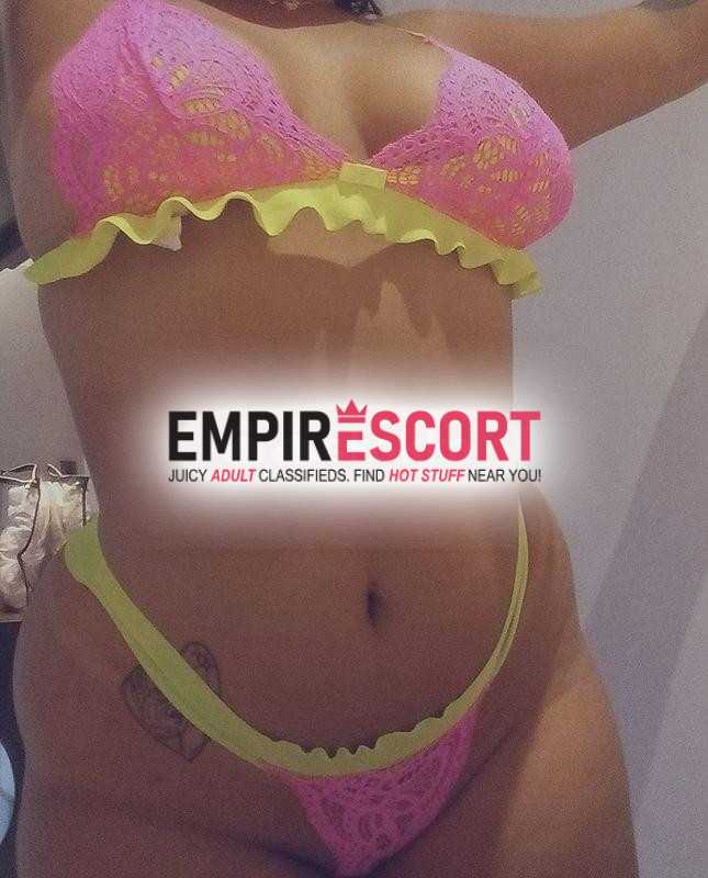 olá meus amores muito prazer tenho24 anos sou uma acompanhante bem safadinha e toda natural uma linda deliciosa que você vai amar.
