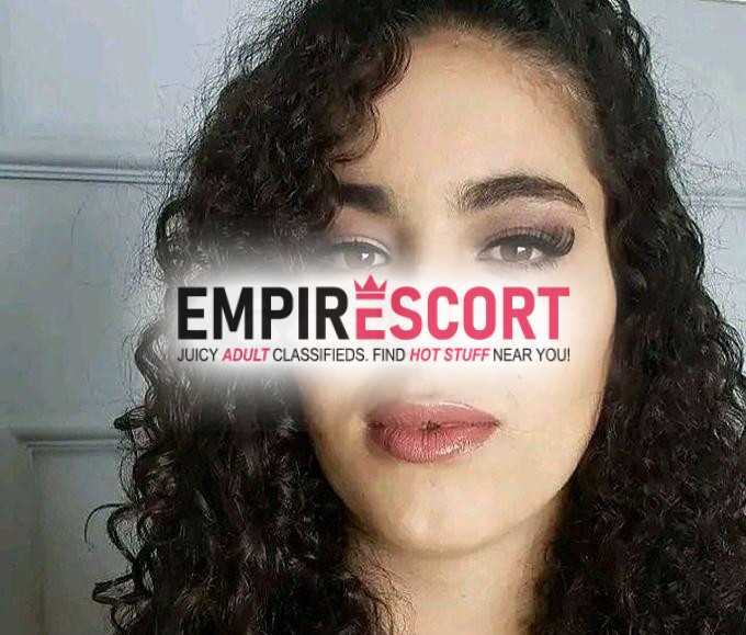 branquinha pronta para te satisfazer