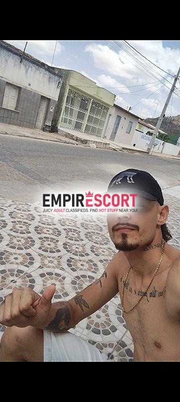 estou de visita na cidade mim chamem pra sair 🥵