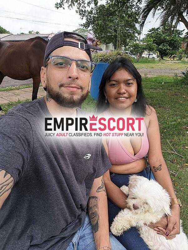 casal liberal na câmera