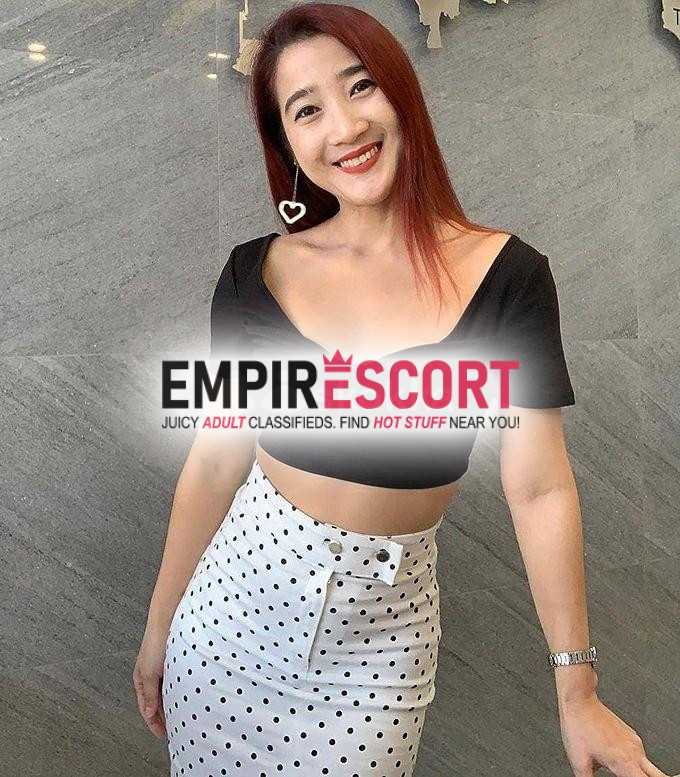 oriental coroa pronta pra te dar uma aula de sexo uma verdadeira surra de buceta.