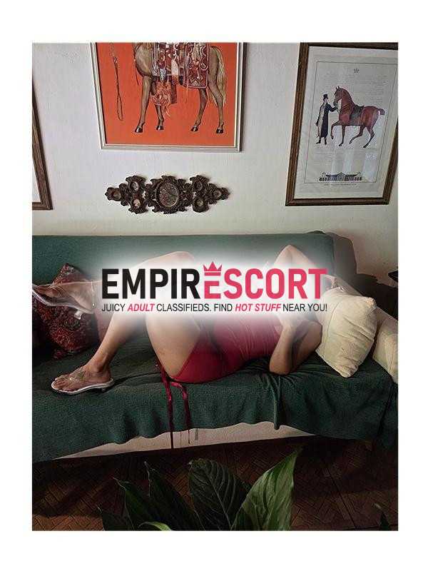 discreta e atenciosa