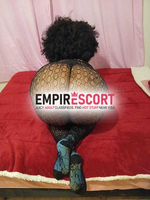 a baiana com o bumbum dos seus sonhos e o atendimento que você merece 🍑✨sou aquela morena autêntica de curvas fartas pele macia e uma bunda grande d