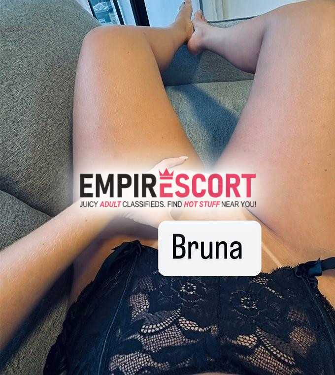 bruninha novinha sapequinha e safadinha com oral delicioso. 😋