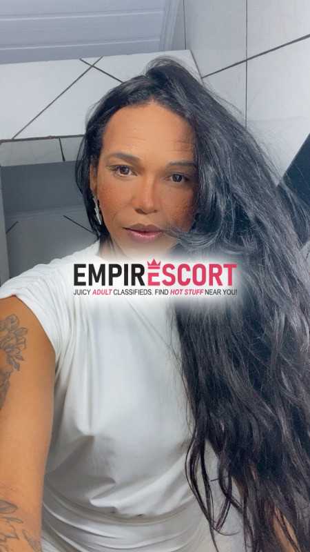 nicole tijuca