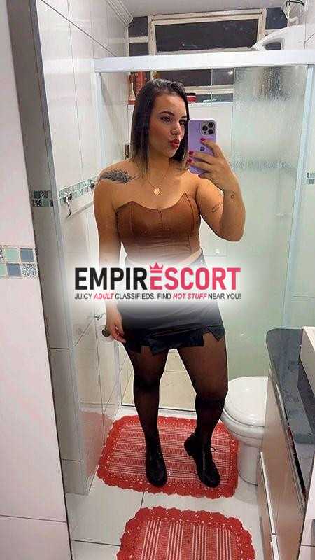 loira quente sensual sua namorada pronta para te aquecer